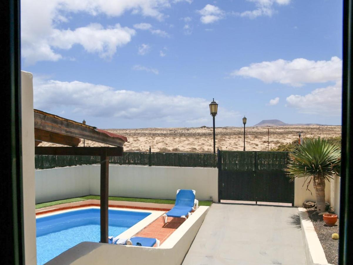 Villa Con Piscina Cerca De Las Dunas De Корралехо Екстер'єр фото